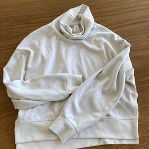 Lululemon Softstreme Pullover Size 2, Cream